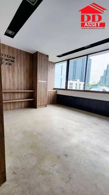 พื้นที่ อ็อฟฟิศ สำนักงาน ตึกพงษ์สุภี วิภาวดี