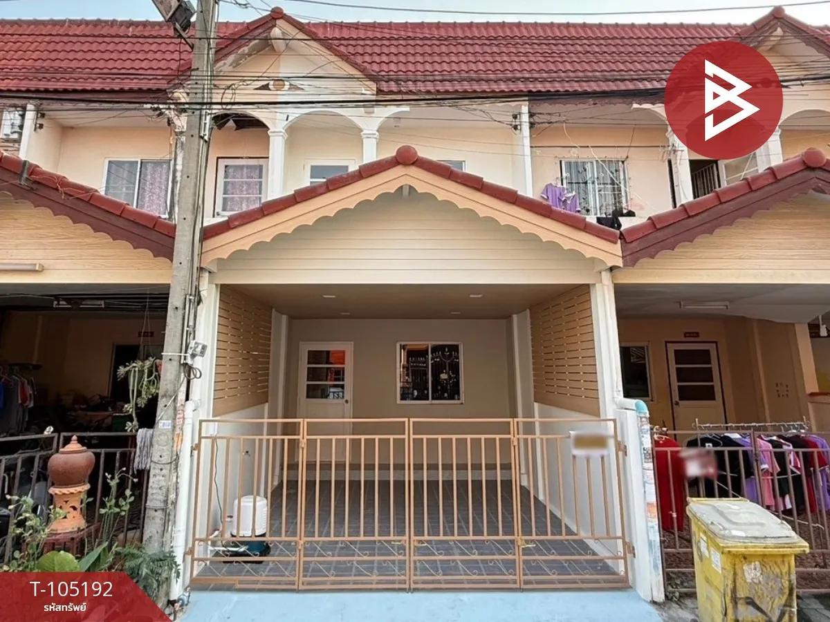 ขายทาวน์เฮ้าส์ หมู่บ้านฉัตรณรงค์ แพรกษา สมุทรปราการ พร้อมเข้าอยู่