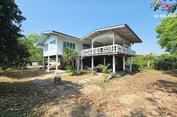 บ้านพร้อมที่ดิน 271.7 ตารางวา ติดคลองพระอุดม