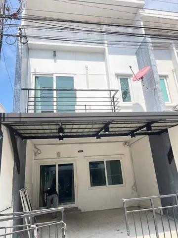 MRT มีนบุรี 1.4 กม.มีนบุรี 800 ม.ทาวน์เฮาส์ 3นอน จ