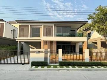 ให้เช่าบ้านเดี่ยว 2 ชั้น โครงการบางกอก บูเลอวาร์ด
