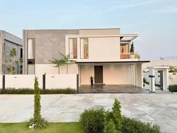 ขายบ้านLuxury Modern Pool Villaใกล้โรงเรียนนานาชาต
