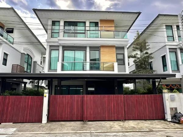 ให้เช่าบ้าน 3 ชั้น โครงการศุภาลัยเอสเซ้นส์สวนหลวง