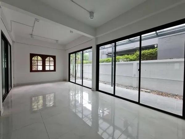 ให้เช่าบ้านเดี่ยว2ชั้นย่านโชคชัย4ลาดพร้าว ใกล้MRTโ
