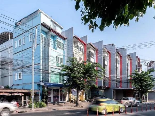 ขายโฮมออฟฟิศ 4 ชั้น 338 ตรม. ริมถนนคู้บอน ย่านคู้บ
